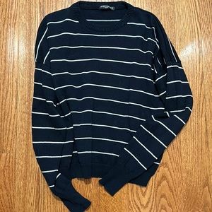 Brandy Melville sweater